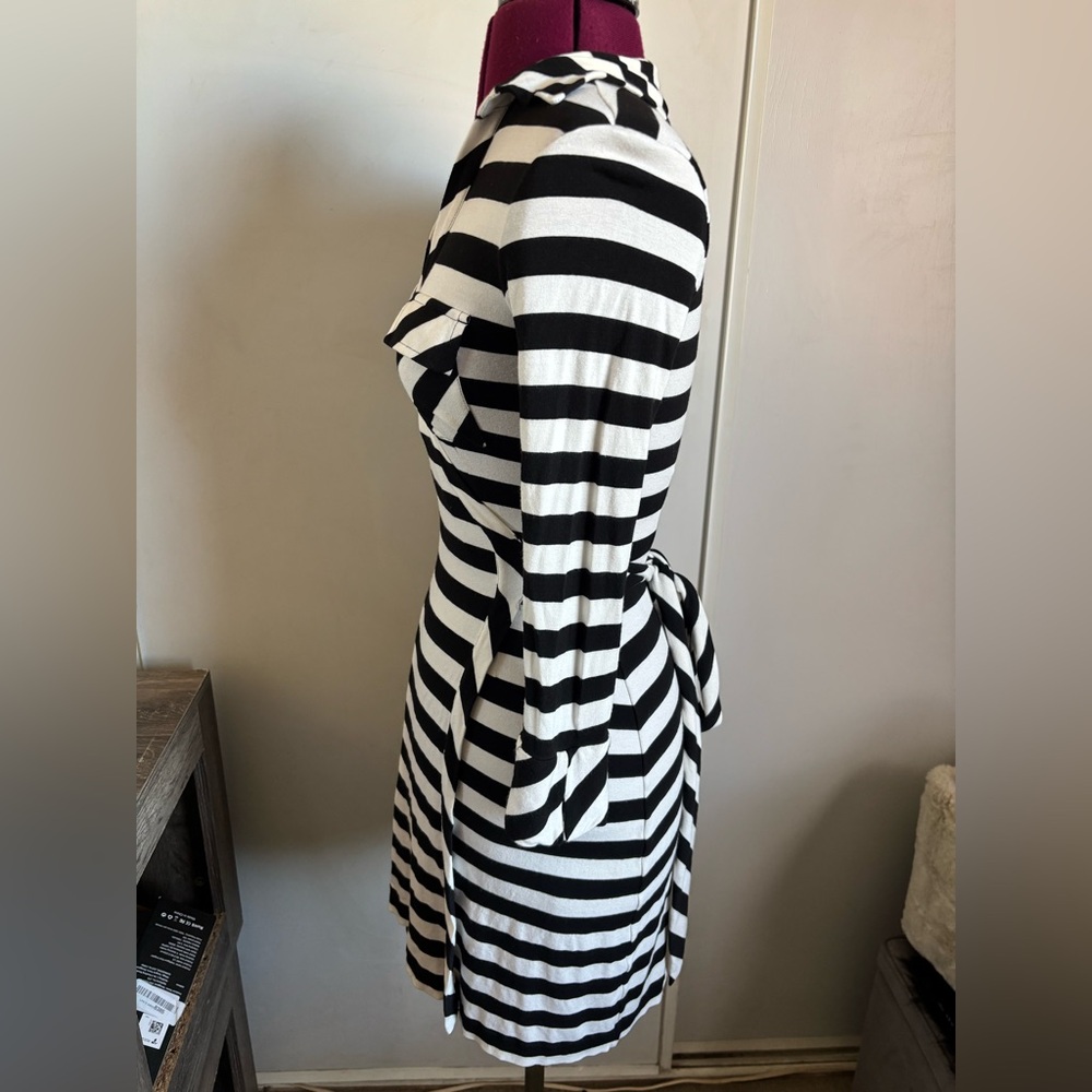 Diane Von Furstenberg Black and White Striped Long Sleeve Wrap Dress - Picture 8 of 10